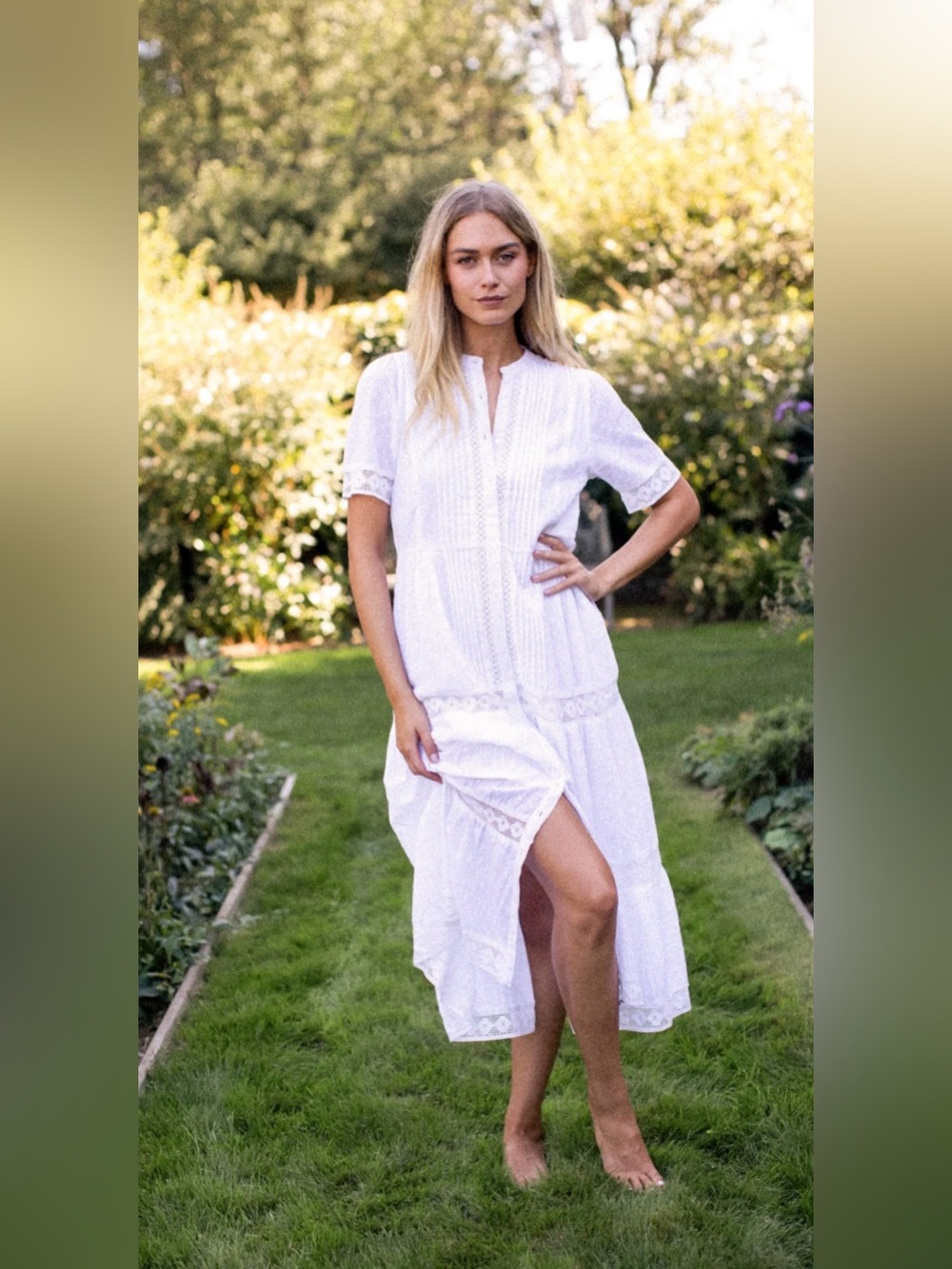 White Button-Front Midi Dress with Lace Trim - Picture 4 of 15